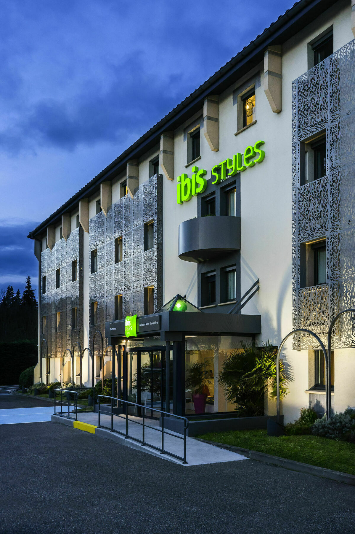 Ibis Styles Toulouse Nord Sesquieres Hotel Kültér fotó